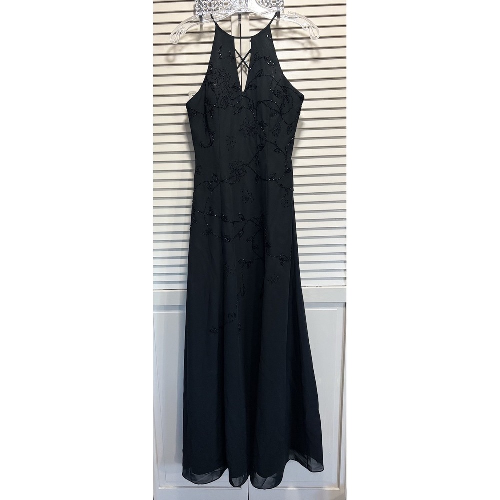 Night Scene Black Beaded Chiffon Halter Keyhole Long Formal Gown Size M Lined